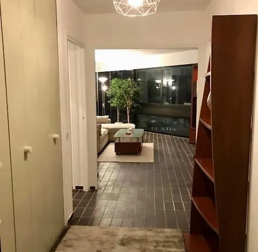 Nid De Reve, Vue Imprenable Sur Et Terrasse 10m2 * Parijs