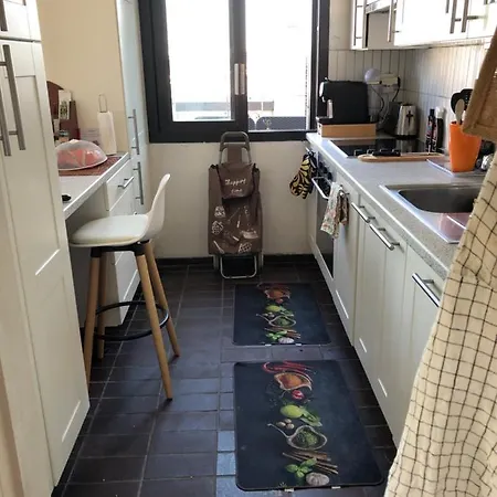 Nid De Reve, Vue Imprenable Sur Et Terrasse 10m2 דירה *